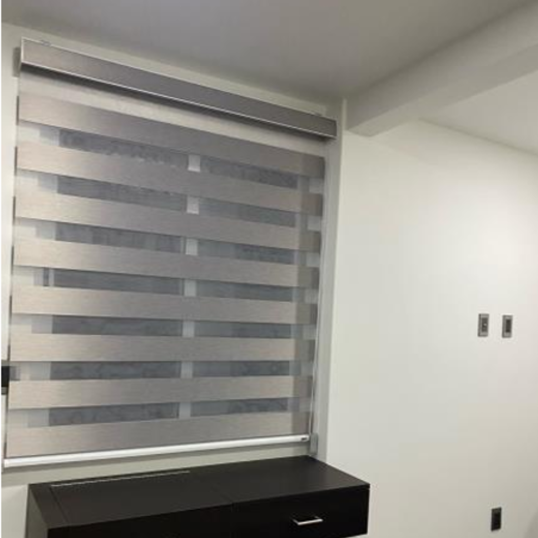 Sheer Elegante Semi-traslúcida